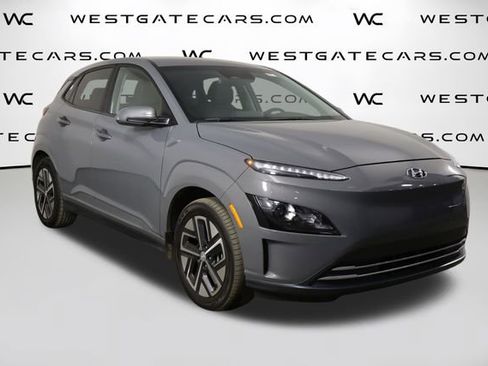 Used 2023 Hyundai Kona SE FWD image 43