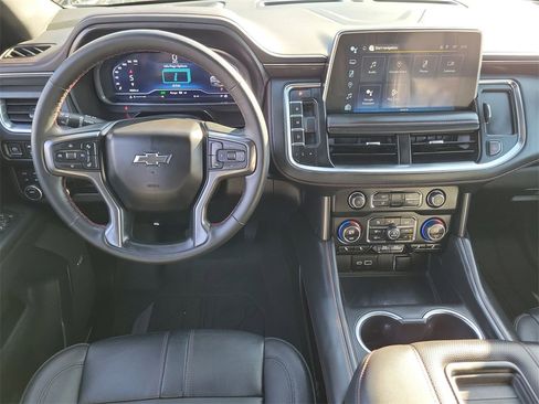 Certified 2023 Chevrolet Suburban RST w/ Sport Performance Package image 11