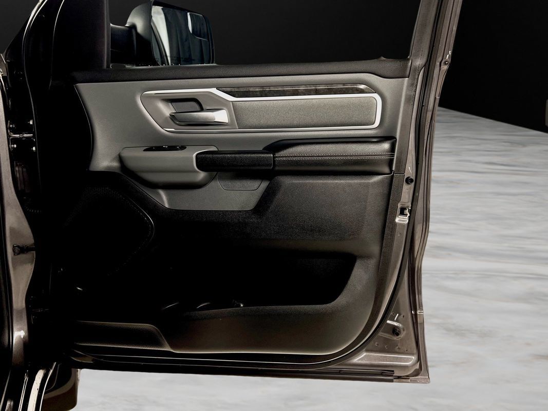 Used 2020 RAM 1500 Big Horn AWD/4WD image 41