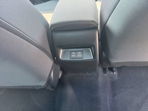 Used 2024 Toyota Corolla LE FWD image 23