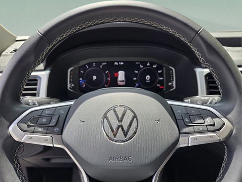 Used 2022 Volkswagen Atlas SE image 22