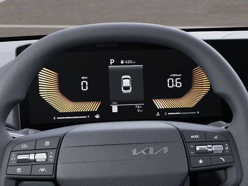 New 2025 Kia K4 LXS image 22