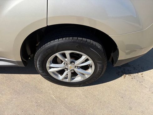 Used 2016 Chevrolet Equinox LT FWD image 45