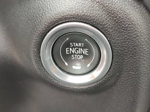 Used 2022 GMC Sierra 3500 Denali w/ Denali Ultimate Package AWD/4WD image 19