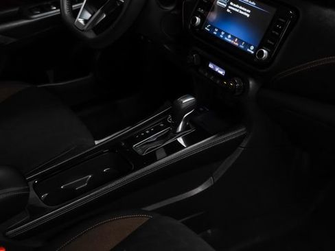 Used 2024 Nissan Kicks SR FWD image 23