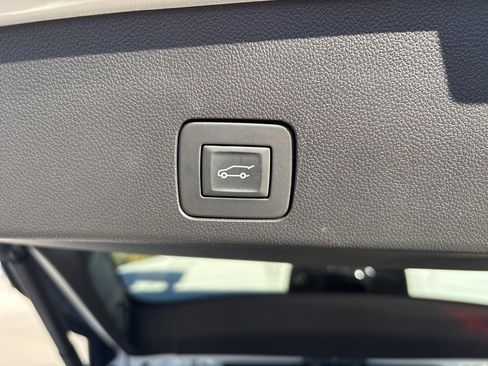 Used 2023 Buick Encore GX Essence w/ Advanced Technology Package image 27