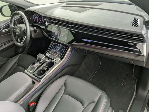 Used 2021 Audi Q8 Premium Plus w/ Premium Plus Package AWD/4WD image 25