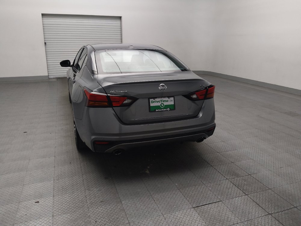 Used 2021 Nissan Altima 2.5 SR FWD image 6