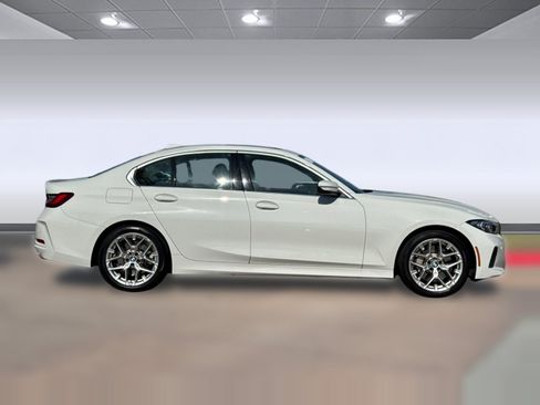 Used 2025 BMW 330i Sedan RWD image 8