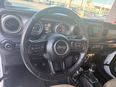 Used 2018 Jeep Wrangler Sport AWD/4WD image 15