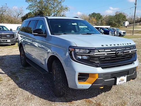 New 2025 Ford Expedition Tremor image 2