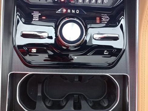 Used 2023 Jeep Grand Wagoneer L Series III w/ Rear Seat Video Group 1 image 50