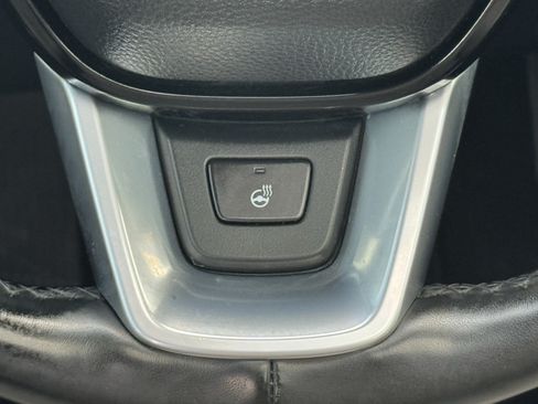 Used 2025 Honda Pilot Elite image 13