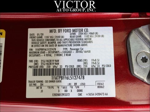 Used 2020 Ford Mustang GT Premium w/ Carbon Sport Interior Package RWD image 39