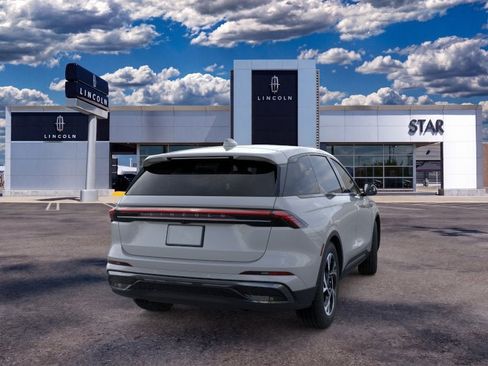 New 2026 Lincoln Nautilus Premier w/ Equipment Group 102A AWD/4WD image 8