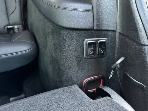 Used 2019 Mercedes-Benz GLS 550 4MATIC w/ Driver Assistance Package image 35