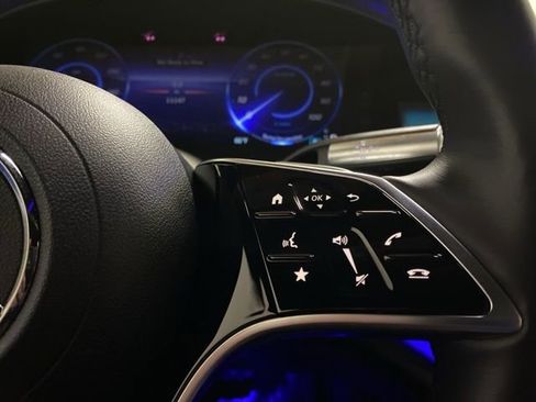 Used 2023 Mercedes-Benz EQS 580 4MATIC Sedan image 39