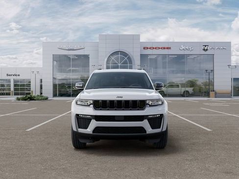 New 2026 Jeep Grand Cherokee L Limited w/ Limited Altitude Package AWD/4WD image 6