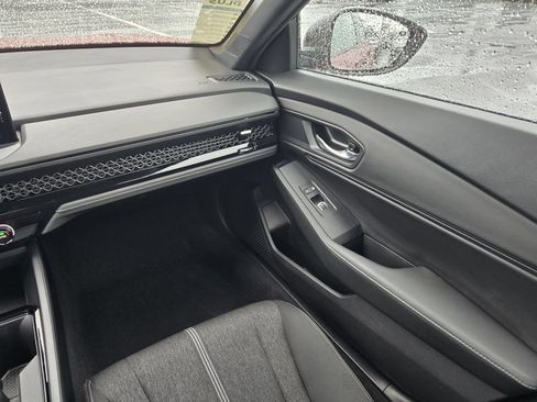 Certified 2024 Honda Accord Sport image 12