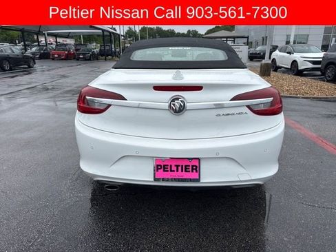 Used 2019 Buick Cascada Premium image 4