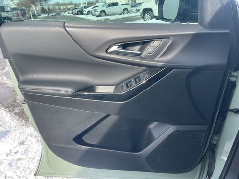 Certified 2025 Chevrolet Equinox LT image 29