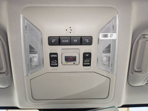 Certified 2025 Toyota RAV4 XLE Premium AWD/4WD image 21