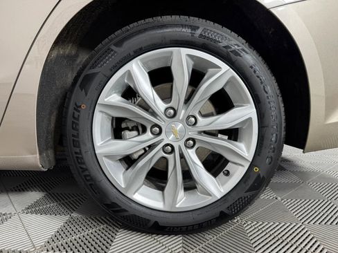 Used 2023 Chevrolet Malibu LT w/ Driver Confidence Package FWD image 44