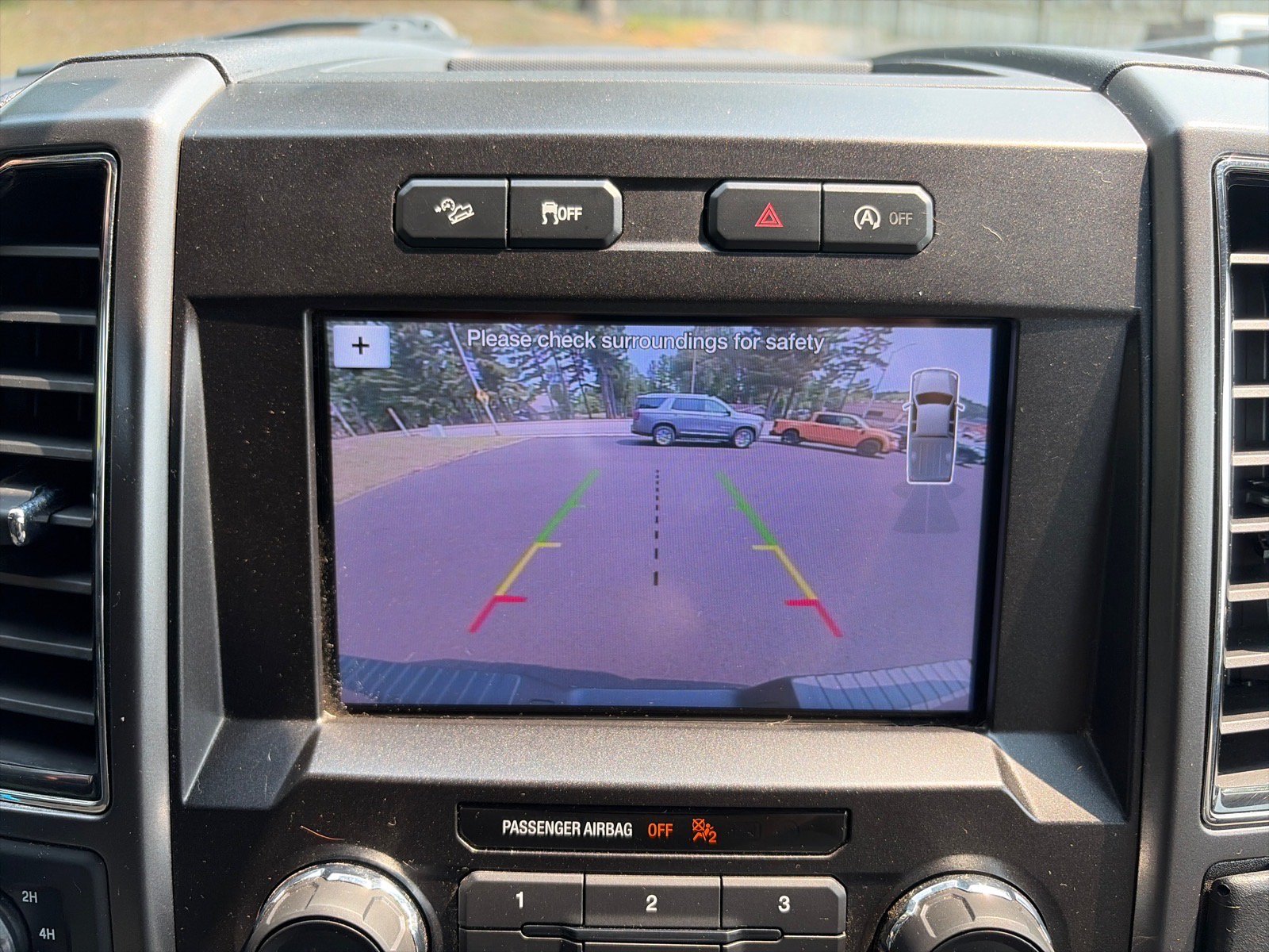Used 2018 Ford F150 XLT w/ Equipment Group 302A Luxury AWD/4WD image 26