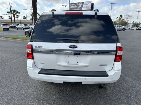 Used 2017 Ford Expedition XLT w/ Equipment Group 202A image 5