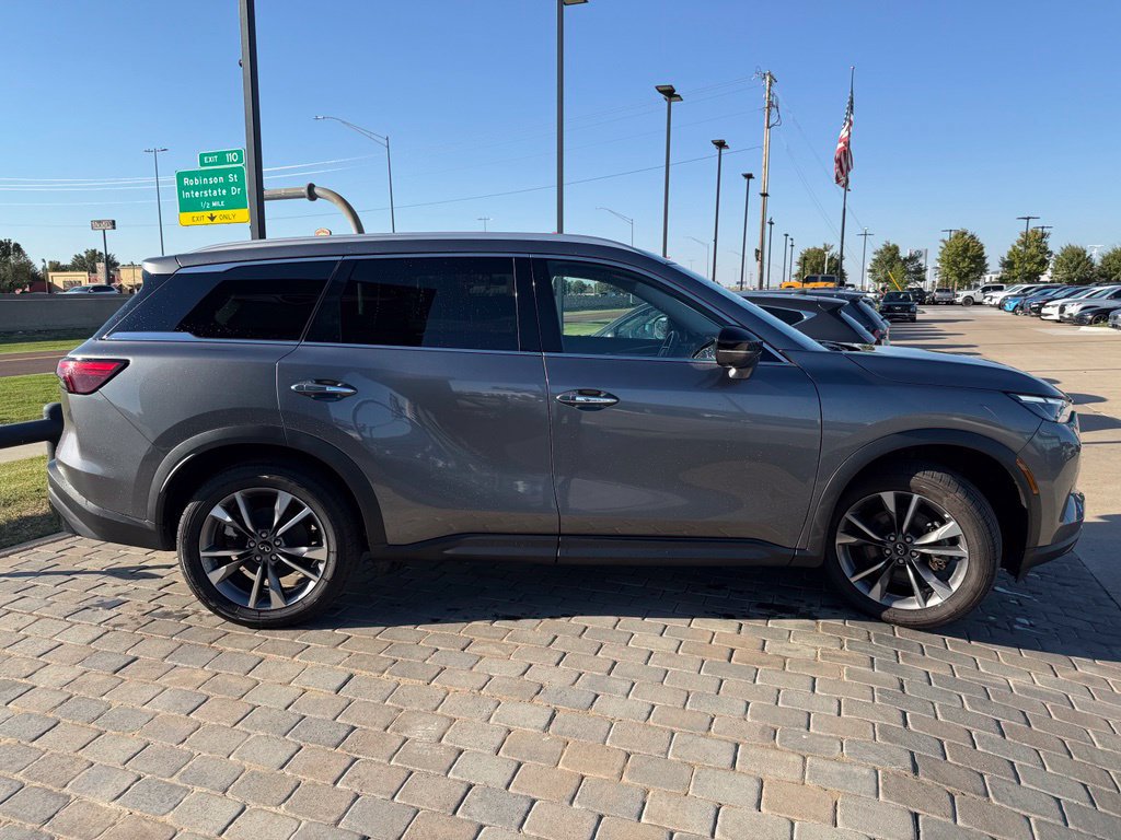 Used 2024 INFINITI QX60 Luxe AWD/4WD image 6