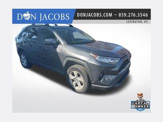 Used 2020 Toyota RAV4 XLE w/ Convenience Package video 1