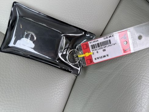 Certified 2023 Volvo XC60 B5 Plus w/ Protection Package FWD image 38