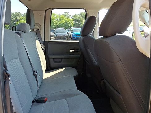 Used 2024 RAM 1500 Classic SLT AWD/4WD image 15
