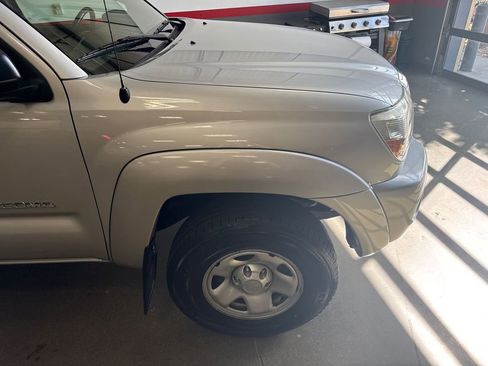 Used 2005 Toyota Tacoma PreRunner image 49