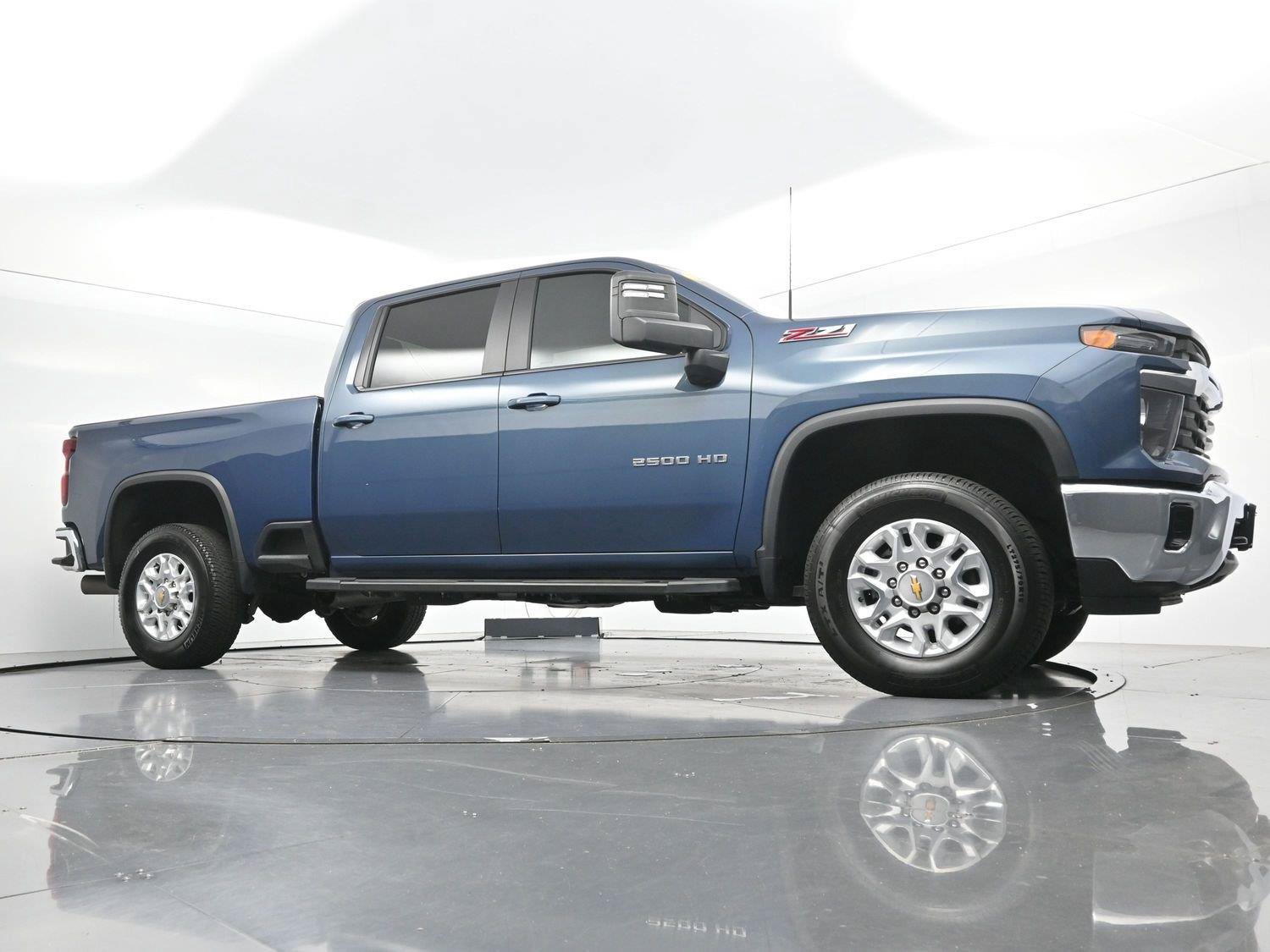 Used 2026 Chevrolet Silverado 2500 LT AWD/4WD image 44