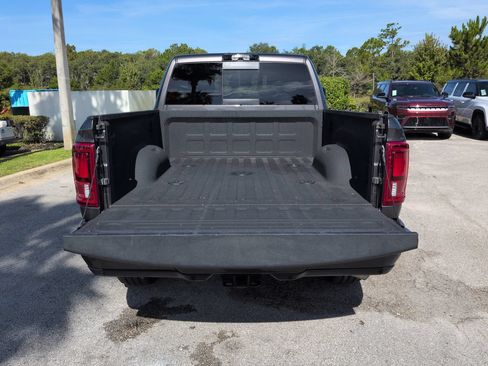 Certified 2025 RAM 2500 Laramie AWD/4WD image 12