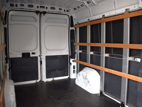 Used 2022 RAM ProMaster 2500 w/ Interior LED Lighting Group image 20