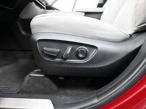 Used 2024 Toyota Grand Highlander Platinum image 21