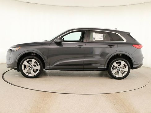 New 2025 Audi Q5 Premium Plus image 2