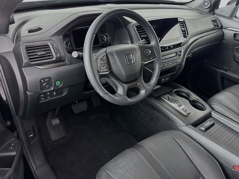 Certified 2023 Honda Passport TrailSport image 9