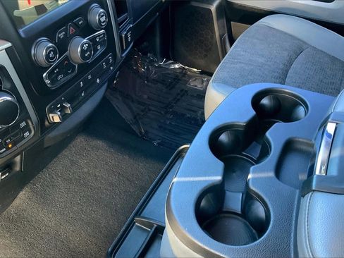 Used 2017 RAM 1500 Big Horn image 16