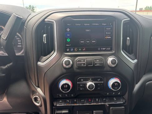 Used 2020 GMC Sierra 1500 AT4 w/ AT4 Premium Package AWD/4WD image 15