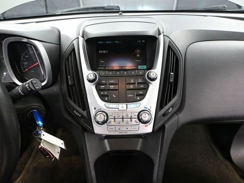 Used 2013 Chevrolet Equinox LT image 30