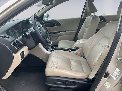 Used 2013 Honda Accord EX-L image 6