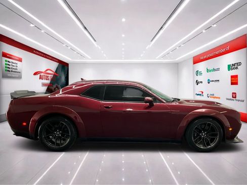 Used 2019 Dodge Challenger R/T Scat Pack RWD image 9