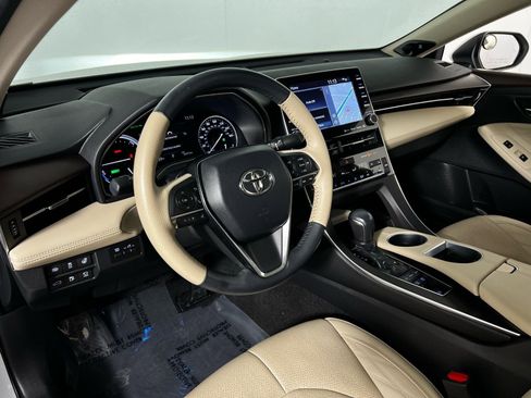 Certified 2020 Toyota Avalon Limited w/ Advanced Safety Package image 12