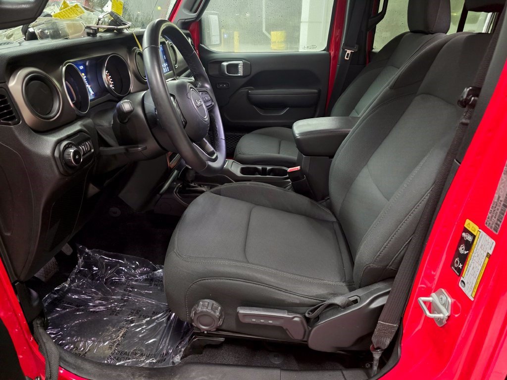 Used 2021 Jeep Wrangler Unlimited Sport AWD/4WD image 14