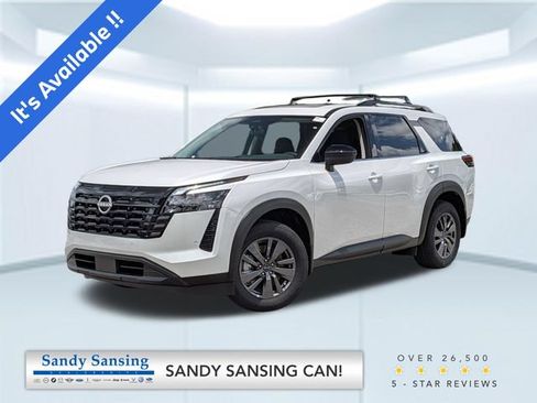 Used 2026 Nissan Pathfinder SV w/ SV Premium Package FWD image 1