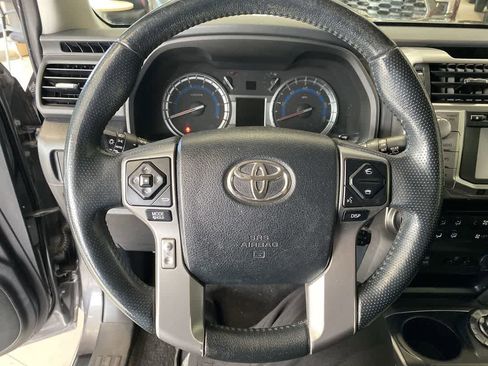 Used 2019 Toyota 4Runner Limited AWD/4WD image 25