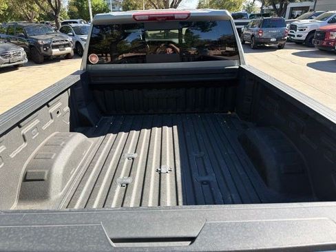 Used 2024 GMC Sierra 3500 AT4 w/ AT4 Premium Plus Package AWD/4WD image 14